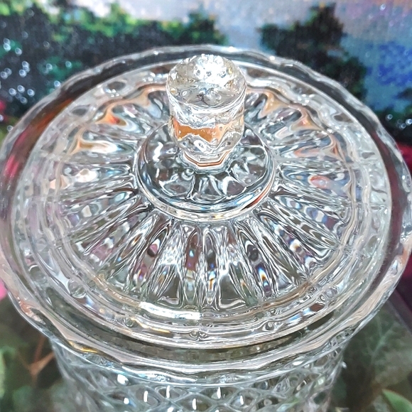 Crystal Biscuit / Cookie Jar by Shamrock Crystal Made in Yugoslavia - Picture 7 of 8